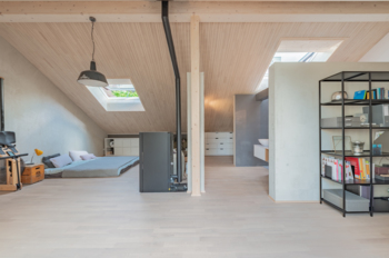 Dachaufstockung in Basel: Wohnen mit Loftcharakter